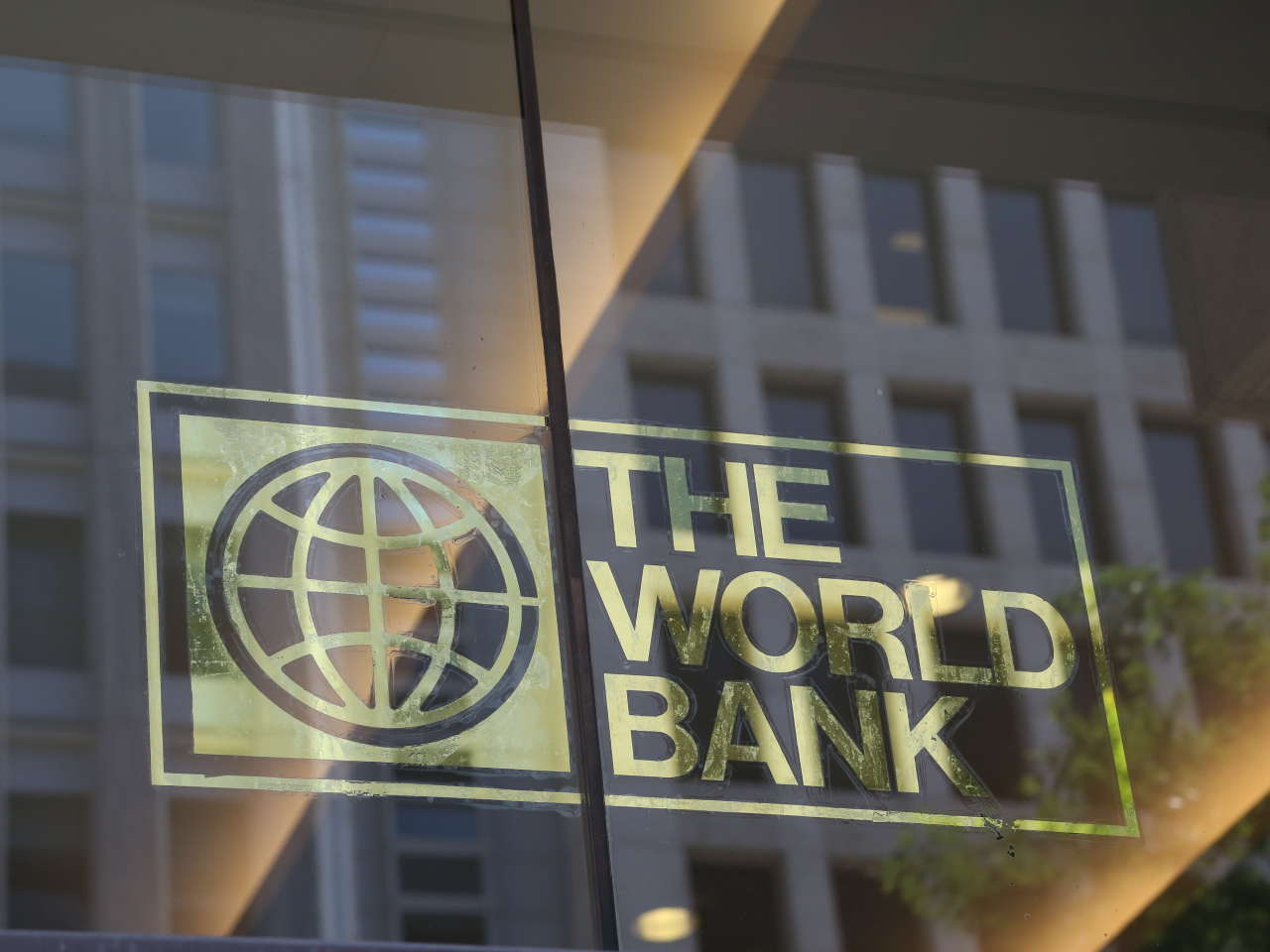 Uzbekistan gets about 1-bln-USD World Bank loan for strategic reforms