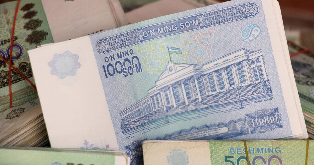 Uzbekistan Devalues Currency As It Emerges From Decades-Long Isolation